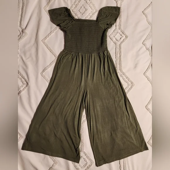 🛍2/$12 or 3/$15 1901 by Nordstrom Olive Jumpsuit, Girls' Size M(8/10) - Picture 4 of 12